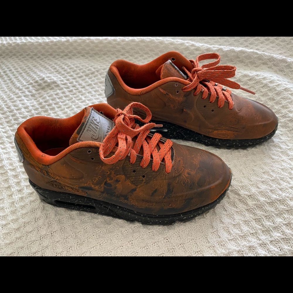 Nike Air Max 90 Mars Landing